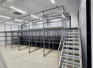 센티스포츠 의류 파이프랙 선반 적층식랙 설치